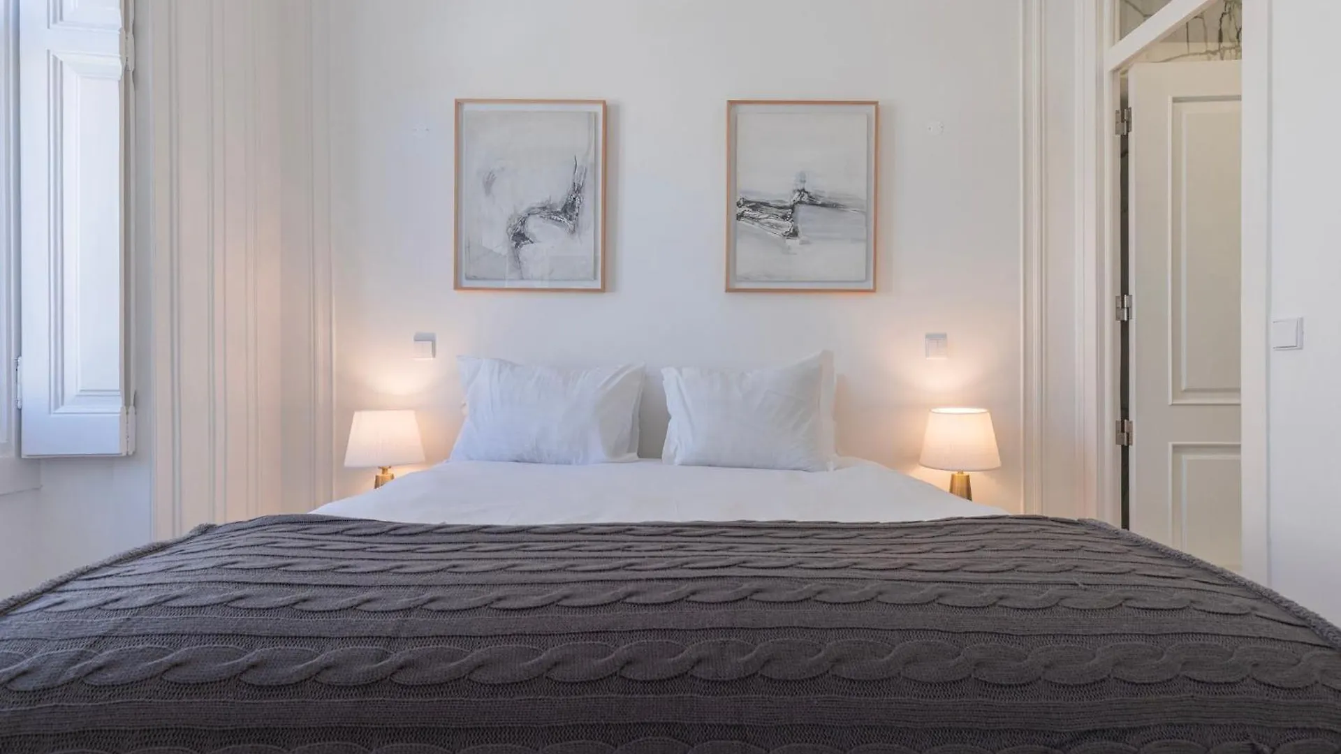 Lägenhet Lisbon Hidden Oasis With Pool By Lovelystay Portugal