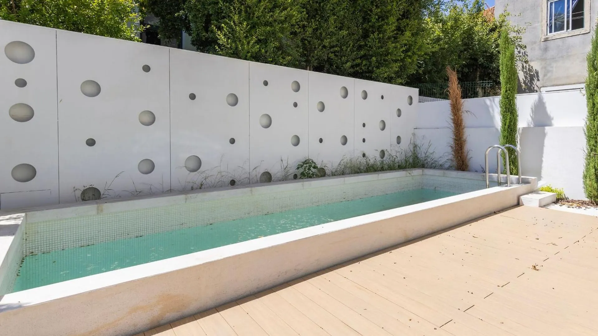 Lisbon Hidden Oasis With Pool By Lovelystay 0*,